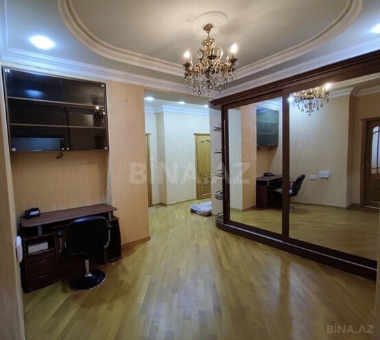 Сдаётся 3-комн. новостройка 130 м², м. Мемар Аджеми, photo 9 from 12