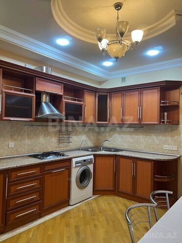 Сдаётся 3-комн. новостройка 130 м², м. Мемар Аджеми, photo 6 from 12