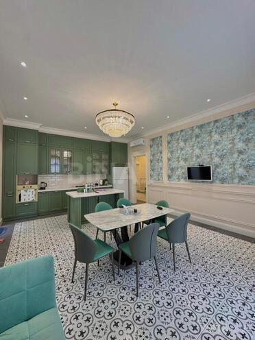 Satılır 5 otaqlı həyət evi/bağ evi 450 m², Şüvəlan q., photo 18 from 32