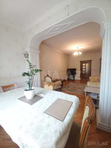 Satılır 3 otaqlı köhnə tikili 70 m², Şah İsmayıl Xətai m., photo 3 from 16