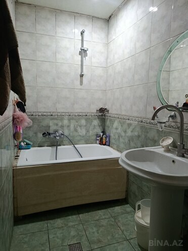 Satılır 2 otaqlı köhnə tikili 75 m², Nizami m., photo 21 from 22