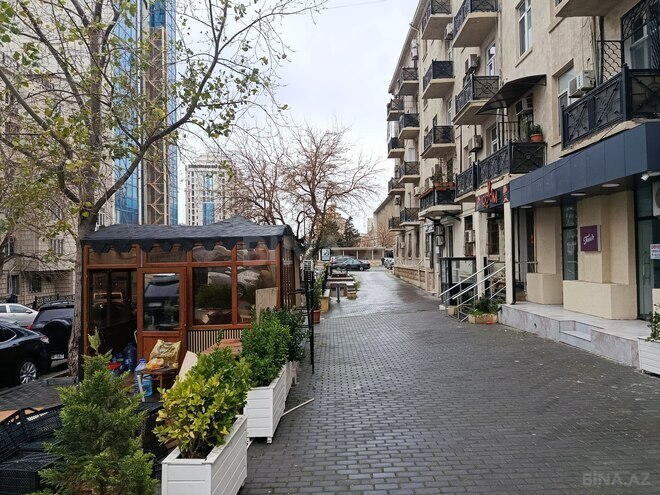 Satılır 2 otaqlı köhnə tikili 75 m², Nizami m., photo 3 from 22