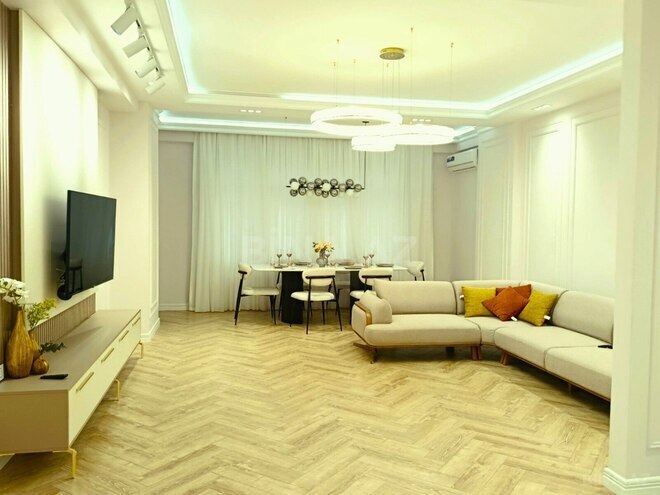 Satılır 2 otaqlı yeni tikili 110 m², 28 May m., photo 3 from 30