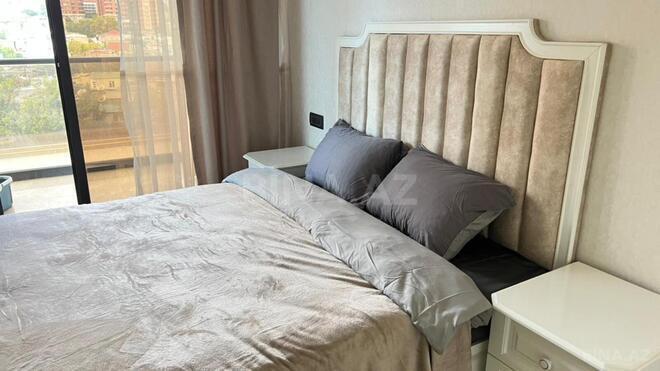 Сдаётся 2-комн. новостройка 75 м², м. Низами, photo 4 from 12