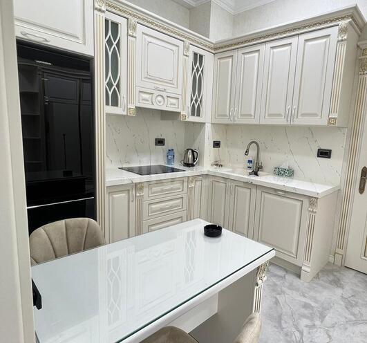 Сдаётся 2-комн. новостройка 75 м², м. Низами, photo 9 from 12