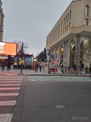 Satılır 1 otaqlı köhnə tikili 20 m², Elmlər Akademiyası m., photo 9 from 12