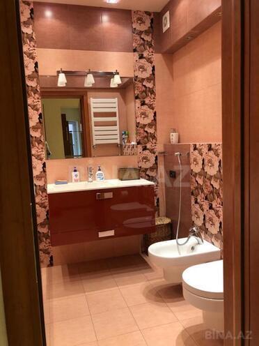 İcarəyə verilir 4 otaqlı yeni tikili 175 m², 28 May m., photo 9 from 10