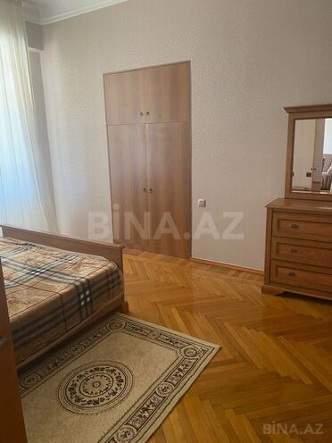 İcarəyə verilir 3 otaqlı köhnə tikili 100 m², İçəri Şəhər m., photo 14 from 19