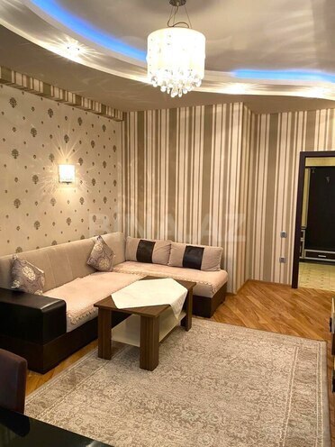 İcarəyə verilir 2 otaqlı yeni tikili 60 m², 28 May m., photo 3 from 15