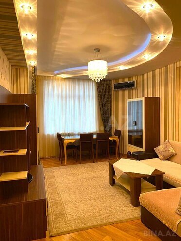 İcarəyə verilir 2 otaqlı yeni tikili 60 m², 28 May m., photo 1 from 15