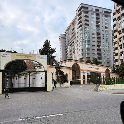 Продаётся 1-комн. вторичка 50 м², м. Нариман Нариманов, photo 1 from 12