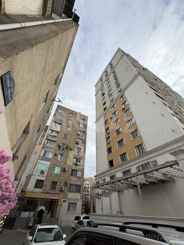 Satılır 2 otaqlı köhnə tikili 42 m², Elmlər Akademiyası m., photo 22 from 24