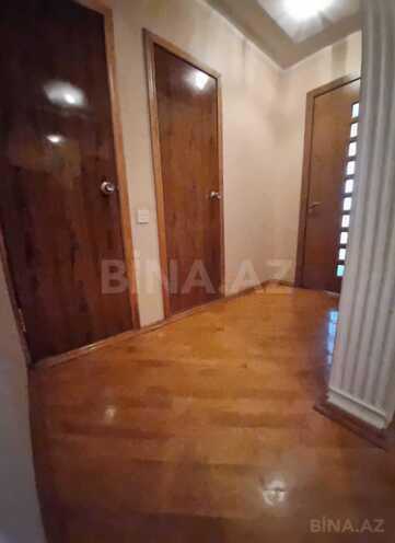 Satılır 3 otaqlı köhnə tikili 90 m², İnşaatçılar m., photo 29 from 32
