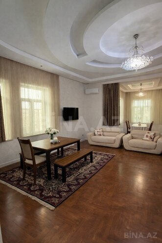Satılır 7 otaqlı həyət evi/bağ evi 360 m², Saray q., photo 16 from 32