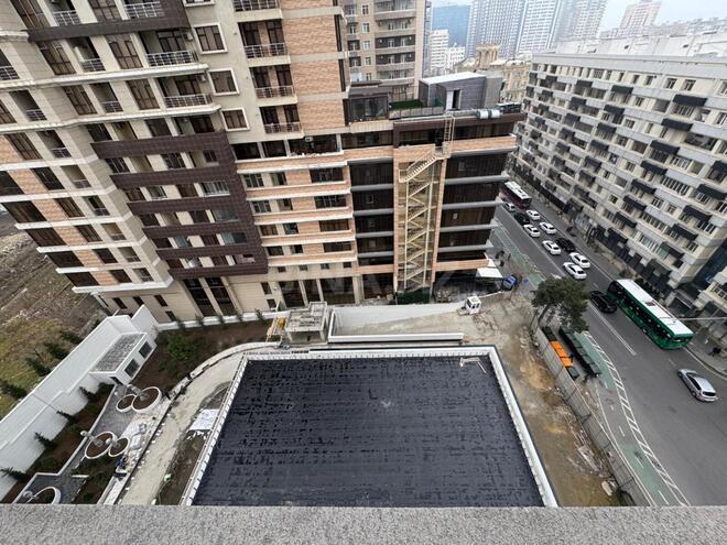 İcarəyə verilir 3 otaqlı yeni tikili 94 m², 28 May m., photo 22 from 23