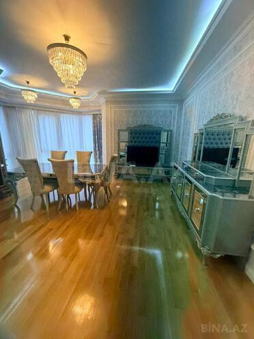 Сдаётся 2-комн. новостройка 126 м², м. Низами, photo 8 from 15