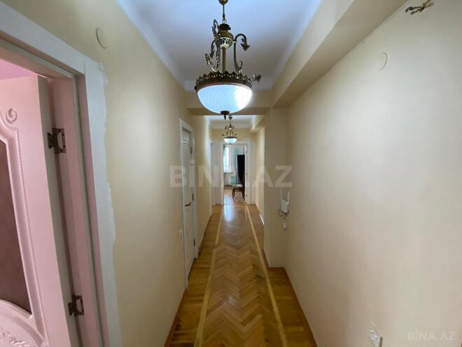 Продаётся 3-комн. вторичка 70 м², м. Ичеришехер, photo 18 from 20