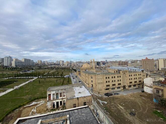 Продаётся 3-комн. вторичка 70 м², м. Ичеришехер, photo 5 from 20