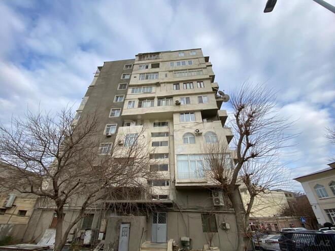 Продаётся 3-комн. вторичка 70 м², м. Ичеришехер, photo 14 from 20