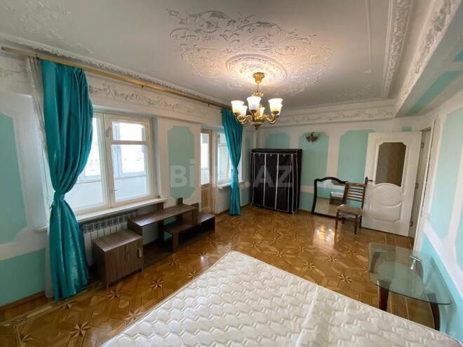 Продаётся 3-комн. вторичка 70 м², м. Ичеришехер, photo 4 from 20