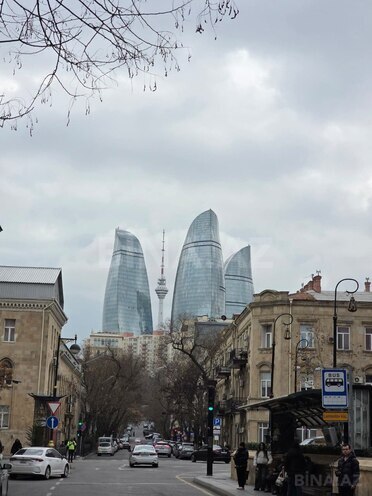 Продаётся  объект 220 м², м. Ичеришехер, photo 3 from 18