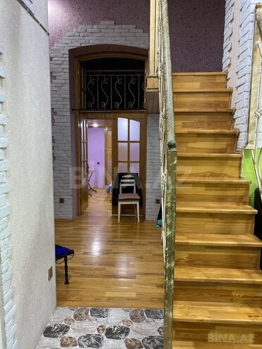 Satılır 2 otaqlı köhnə tikili 60 m², Sahil m., photo 17 from 24