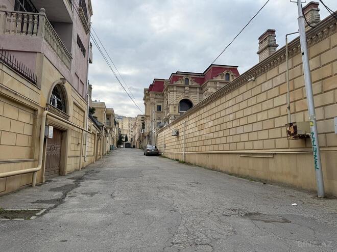 İcarəyə verilir 11 otaqlı həyət evi/bağ evi 730 m², Nəsimi m., photo 25 from 30