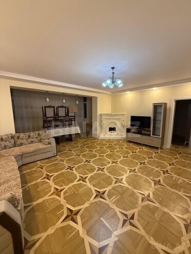 Satılır 4 otaqlı köhnə tikili 110 m², Nərimanov r., photo 18 from 21