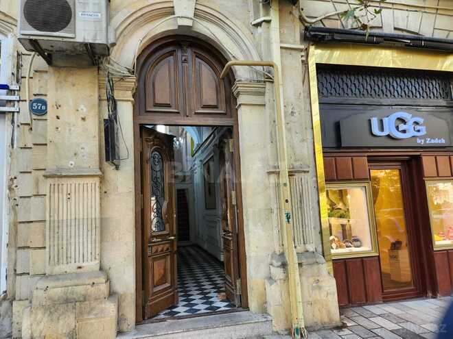 İcarəyə verilir 3 otaqlı köhnə tikili 78 m², Sahil m., photo 3 from 11