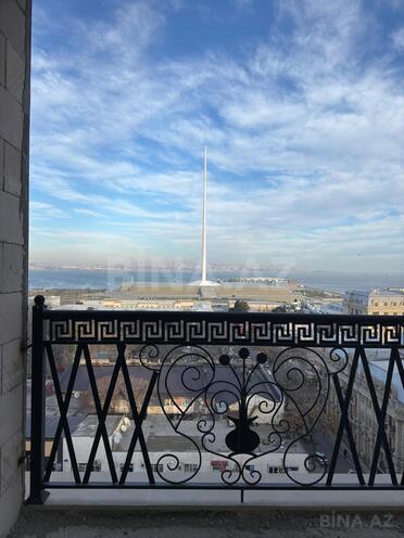 Satılır 4 otaqlı yeni tikili 185 m², Bayıl q., photo 6 from 12