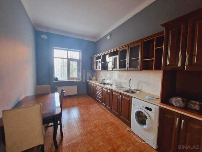 Сдаётся 8-комн. офис 450 м², пос. Бадамдар, photo 24 from 31