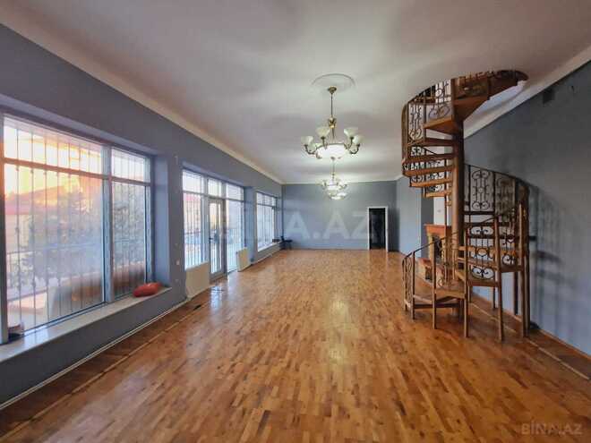 Сдаётся 8-комн. офис 450 м², пос. Бадамдар, photo 13 from 31