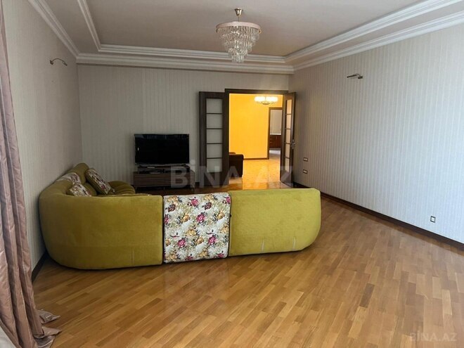 Сдаётся 3-комн. новостройка 170 м², м. Элмляр Академиясы, photo 9 from 12