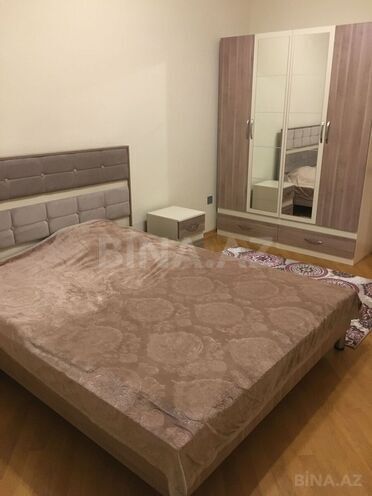 İcarəyə verilir 3 otaqlı yeni tikili 135 m², İnşaatçılar m., photo 3 from 13