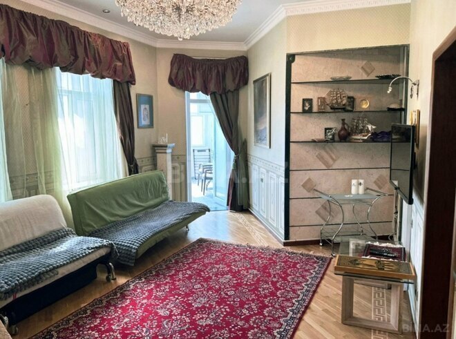 Продаётся 3-комн. вторичка 110 м², м. Ичеришехер, photo 4 from 25