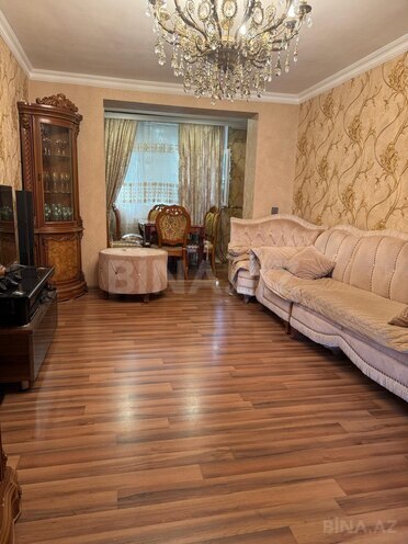 Продаётся 2-комн. вторичка 55 м², м. Элмляр Академиясы, photo 3 from 11