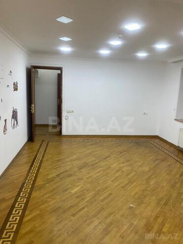 Сдаётся 4-комн. офис 140 м², м. Элмляр Академиясы, photo 3 from 6