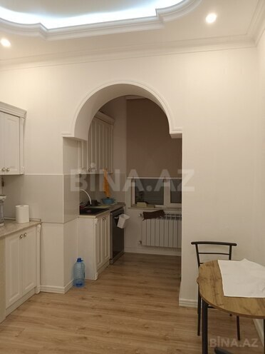 Сдаётся 3-комн. вторичка 110 м², м. Ичеришехер, photo 10 from 14