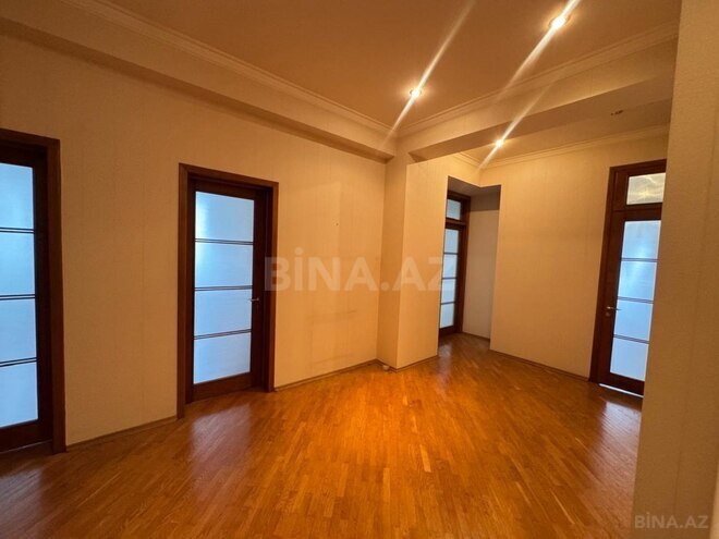 İcarəyə verilir 3 otaqlı yeni tikili 122 m², Elmlər Akademiyası m., photo 3 from 15