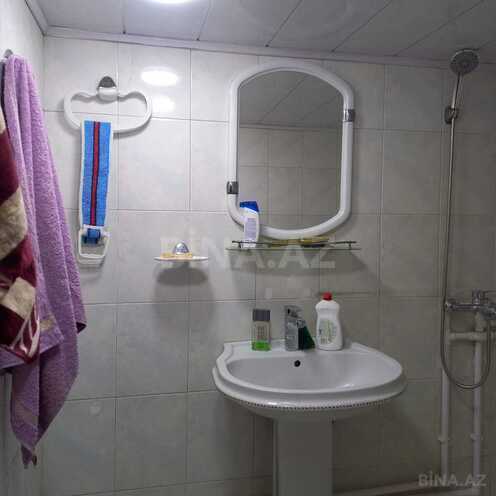 Сдаётся 3-комн. вторичка 90 м², м. Нефтчиляр, photo 9 from 11