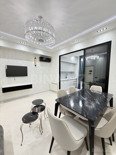 Сдаётся 3-комн. новостройка 110 м², Насиминский  р., photo 5 from 32