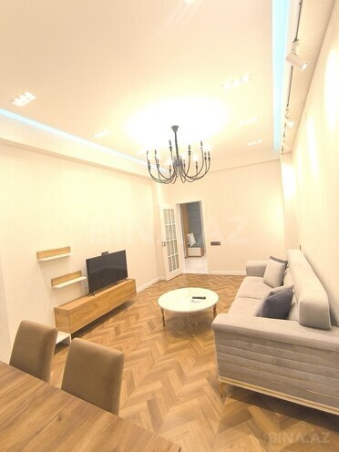 İcarəyə verilir 2 otaqlı yeni tikili 72 m², 8 Noyabr m., photo 3 from 21