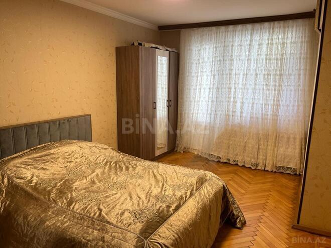 Satılır 3 otaqlı köhnə tikili 60 m², İnşaatçılar m., photo 6 from 18