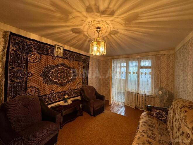 Продаётся 3-комн. вторичка 80 м², м. Элмляр Академиясы, photo 3 from 16