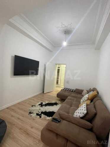 Продаётся 3-комн. вторичка 70 м², м. Низами, photo 4 from 21