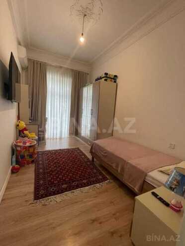 Продаётся 3-комн. вторичка 70 м², м. Низами, photo 8 from 21