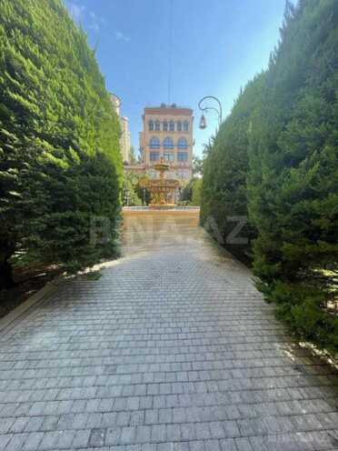 Продаётся 3-комн. вторичка 70 м², м. Низами, photo 20 from 21