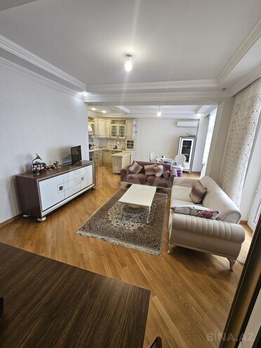 Продаётся 3-комн. новостройка 113 м², м. Нефтчиляр, photo 13 from 31