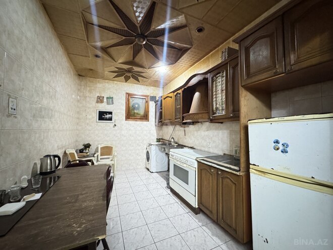Satılır 5 otaqlı köhnə tikili 145 m², Sahil m., photo 9 from 14