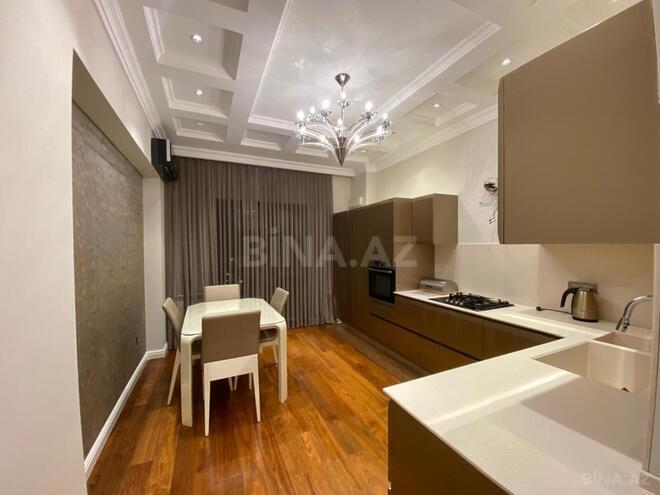 Satılır 4 otaqlı yeni tikili 198 m², 28 May m., photo 11 from 29